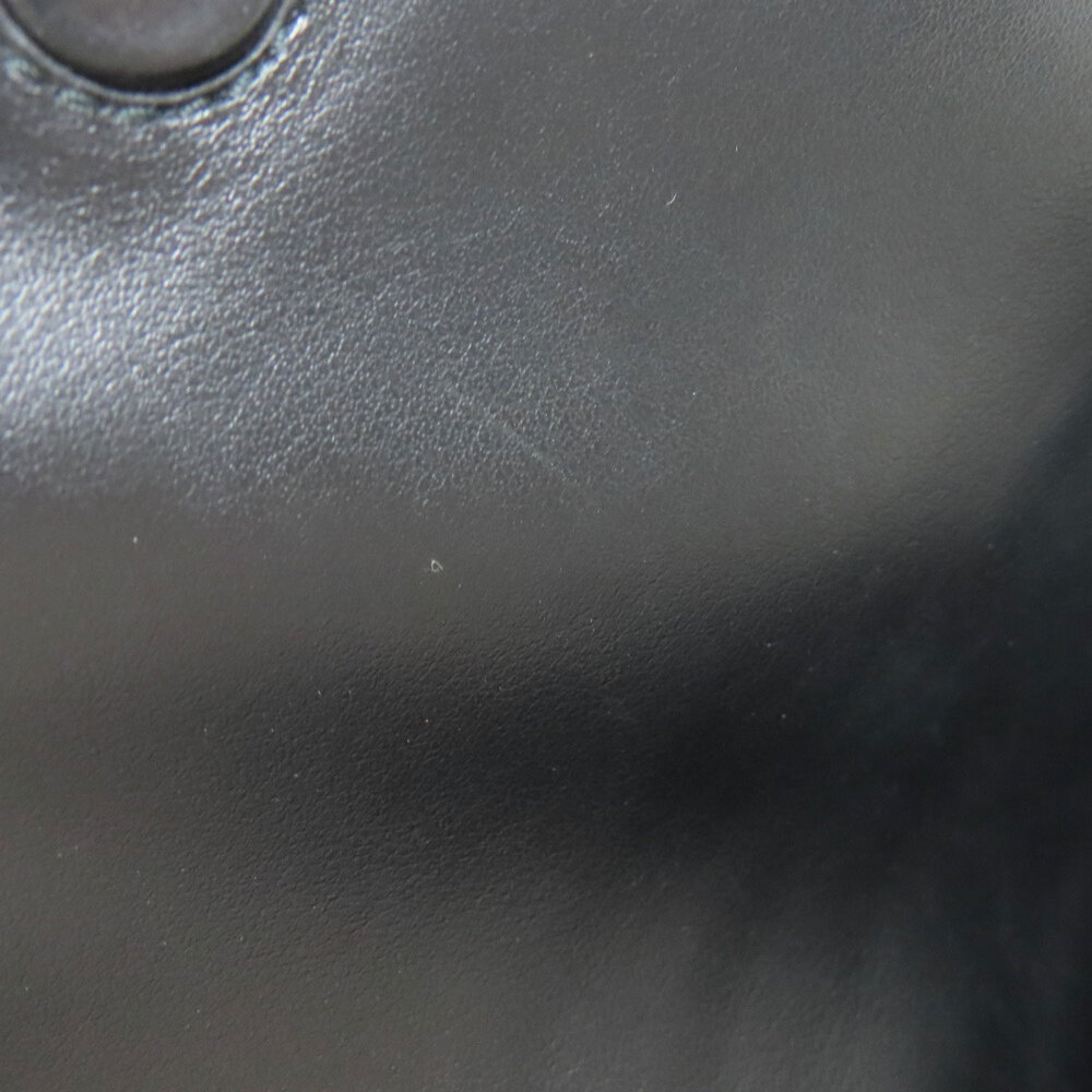 PRADA Bag - Picture 9 of 16